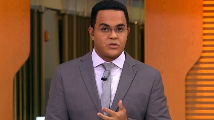 Marcelo Pereira foi o jornalista que passou mal nos estúdios da Globo (Foto: Reprodução/ Internet) Marcelo Pereira foi o jornalista que passou mal nos estúdios da Globo (Foto: Reprodução/ Internet)