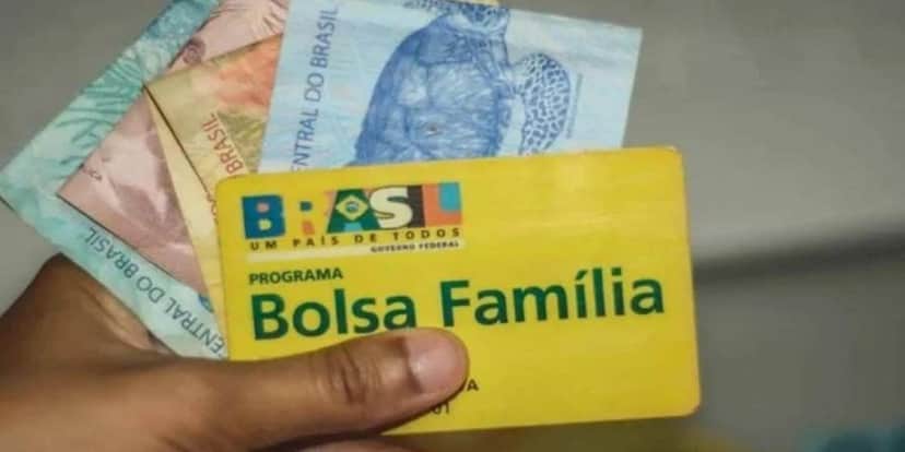 O auxílio pode chegar até R$300 (Reprodução: Internet) O auxílio pode chegar até R$300 (Reprodução: Internet)