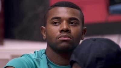 Davi foi emparedado por Rodriguinho no BBB24 (Foto: Reprodução / Globo) Davi foi emparedado por Rodriguinho no BBB24 (Foto: Reprodução / Globo)