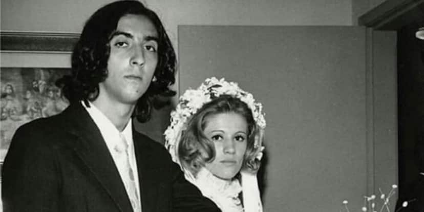O narrador junto com Lúcia Ferro Costa em 1972 (Reprodução: Facebook) O narrador junto com Lúcia Ferro Costa em 1972 (Reprodução: Facebook)