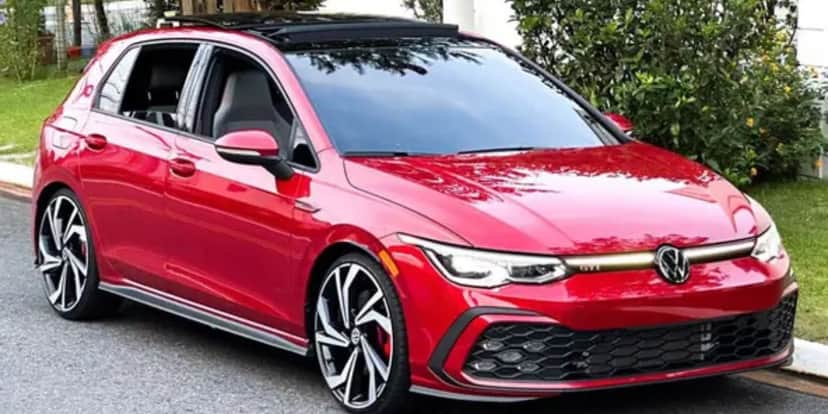 Golf GTI é um modelo para quem gosta de mais velocidade (Reprodução: Internet) Golf GTI é um modelo para quem gosta de mais velocidade (Reprodução: Internet)
