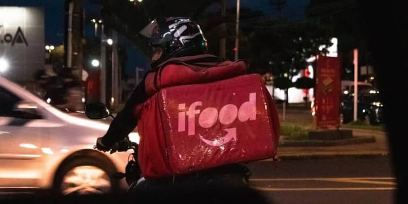 Os entregadores precisam seguir as normas estabelecidas pelo app (Reprodução: Internet) Os entregadores precisam seguir as normas estabelecidas pelo app (Reprodução: Internet)