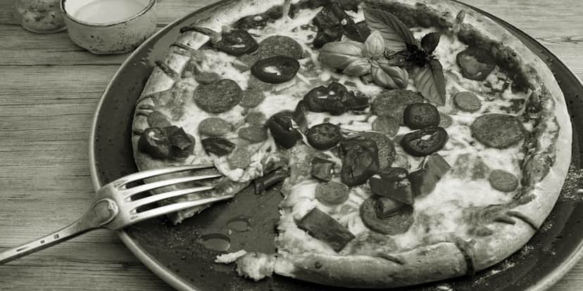 Pizzaria e outros estabelecimentos enfrentaram a falência com fechamento de unidades (Foto: Reprodução Internet) Pizzaria e outros estabelecimentos enfrentaram a falência com fechamento de unidades (Foto: Reprodução Internet)