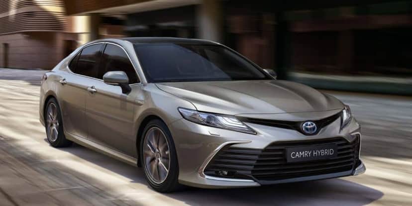Toyota Camry também precisou sair das ruas (Reprodução: Internet) Toyota Camry também precisou sair das ruas (Reprodução: Internet)