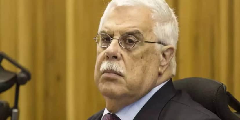 O famoso que foi diretor do Banco Central teve a morte confirmada por portal da Globo - Foto: Internet O famoso que foi diretor do Banco Central teve a morte confirmada por portal da Globo - Foto: Internet