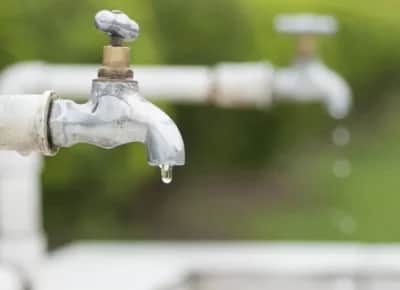 Agua na torneira - Foto Internet Agua na torneira - Foto Internet