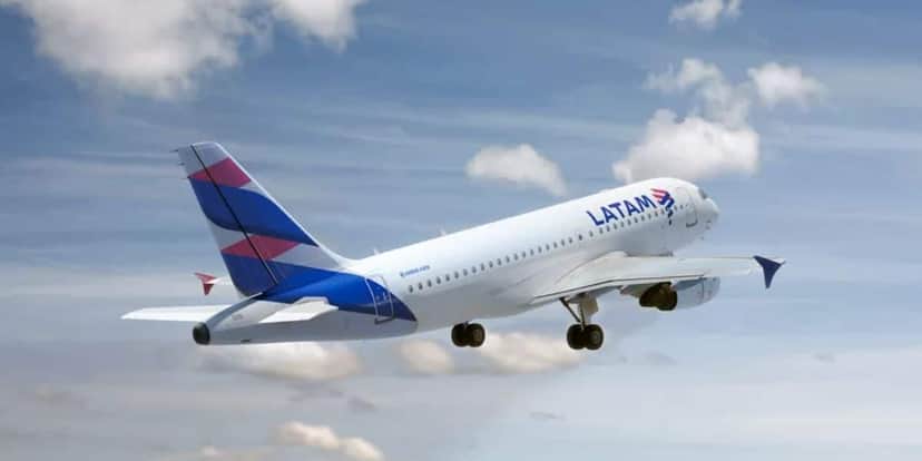 Avião da companhia aérea Latam (Foto: Reprodução / marca) Avião da companhia aérea Latam (Foto: Reprodução / marca)
