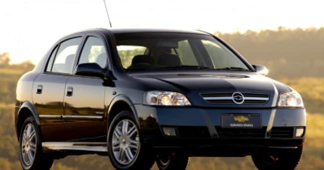 O carro Chevrolet Astra Sedan Elegance 2.0 2009 (Foto: Reprodução/ Internet) O carro Chevrolet Astra Sedan Elegance 2.0 2009 (Foto: Reprodução/ Internet)