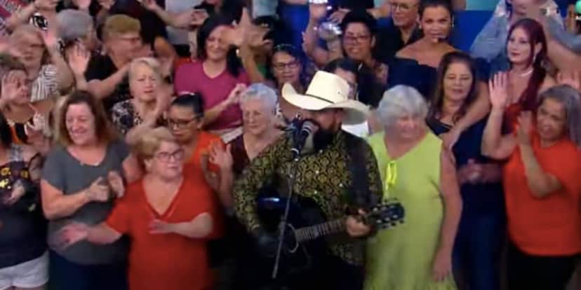 Donizeti Camargo no Ultra Show (Foto: Reprodução / RedeTV!) Donizeti Camargo no Ultra Show (Foto: Reprodução / RedeTV!)