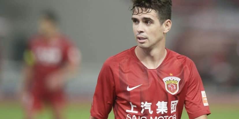 Oscar terá que decidir entre São Paulo, Flamengo e Internacional - Foto | Getty Images Oscar terá que decidir entre São Paulo, Flamengo e Internacional - Foto | Getty Images