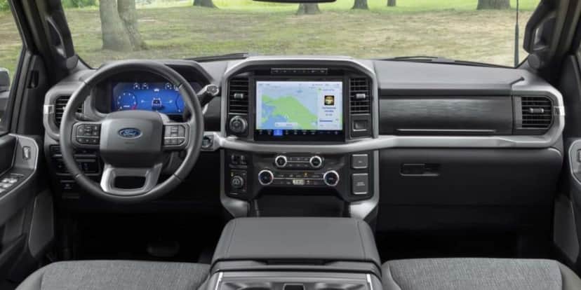 Interior da F-150 (Foto: Reprodução/ Internet) Interior da F-150 (Foto: Reprodução/ Internet)