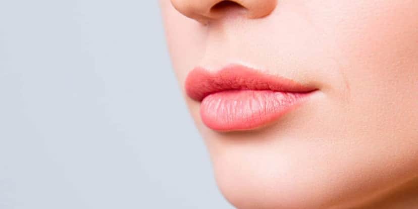Lábios de uma mulher (Foto: Reprodução, Clínica Carreirão) Lábios de uma mulher (Foto: Reprodução, Clínica Carreirão)