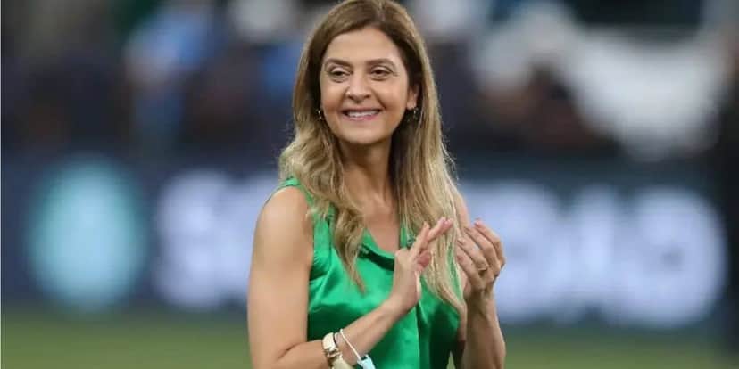 Rombo de 70 milhões, rasteira do Corinthians e adeus no Palmeiras por mixaria: Leila é atingida por 3 terrores - Foto | Reprodução: Internet Rombo de 70 milhões, rasteira do Corinthians e adeus no Palmeiras por mixaria: Leila é atingida por 3 terrores - Foto | Reprodução: Internet