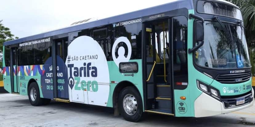 Ônibus com Tarifa Zero (Foto: Reprodução / Internet) Ônibus com Tarifa Zero (Foto: Reprodução / Internet)