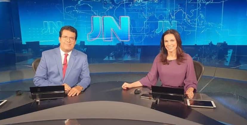 Ana Paula Araújo e André Trigueiro comandaram o Jornal Nacional (Foto: Reprodução/ Internet) Ana Paula Araújo e André Trigueiro comandaram o Jornal Nacional (Foto: Reprodução/ Internet)