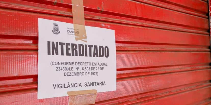 Anvisa interditou uma fábrica de hambúrgueres (Reprodução: Internet) Anvisa interditou uma fábrica de hambúrgueres (Reprodução: Internet)