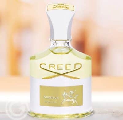 Aventus for her da Creed é um dos perfumes raros para mulheres (Foto: Reprodução / Ascent Luxury Cosmetics) Aventus for her da Creed é um dos perfumes raros para mulheres (Foto: Reprodução / Ascent Luxury Cosmetics)