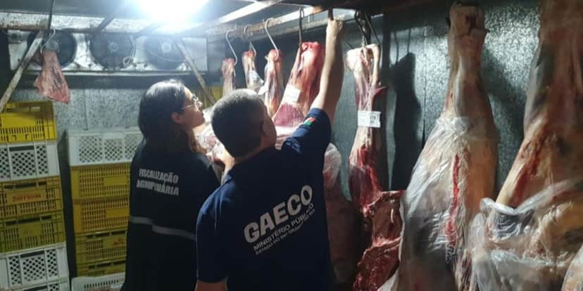 Comida estragada apreendida pela ANVISA - Foto: MPRS Comida estragada apreendida pela ANVISA - Foto: MPRS