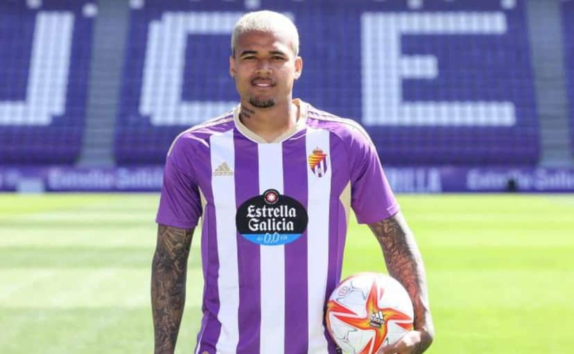 O atacante brasileiro Kennedy, do Real Valladolid, é o novo interesse do Internacional (Foto: Reprodução/ Internet) O atacante brasileiro Kennedy, do Real Valladolid, é o novo interesse do Internacional (Foto: Reprodução/ Internet)