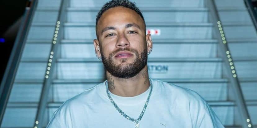 O anúncio sobre Neymar de compra bilionária de mais um gigante - (Foto: Reprodução / Internet) O anúncio sobre Neymar de compra bilionária de mais um gigante - (Foto: Reprodução / Internet)