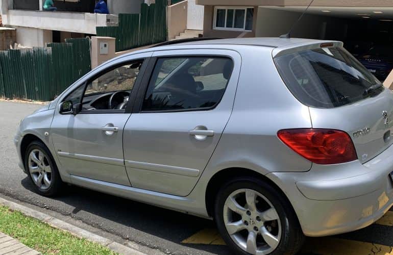 Peugeot 307 Feline 2.0 2009 (Foto: Reprodução/ Internet) Peugeot 307 Feline 2.0 2009 (Foto: Reprodução/ Internet)