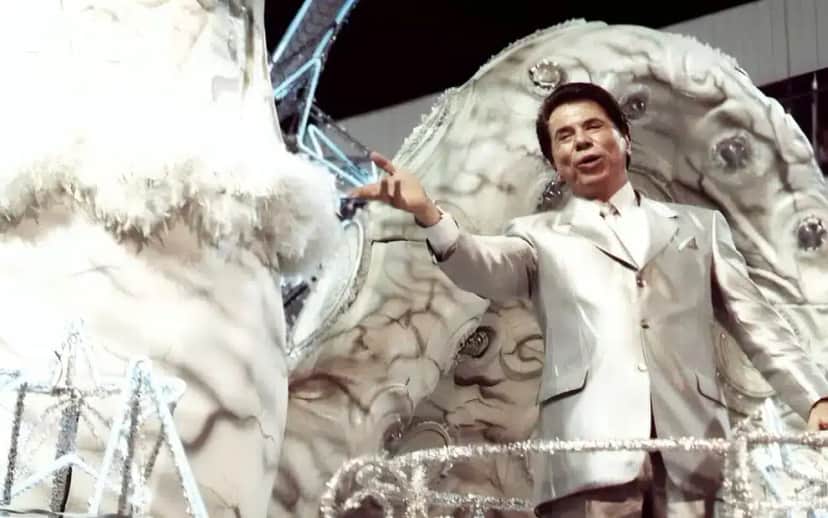 Silvio Santos derrubou a programação do SBT e retransmitiu imagens da Globo (Foto: Reprodução/ Internet) Silvio Santos derrubou a programação do SBT e retransmitiu imagens da Globo (Foto: Reprodução/ Internet)