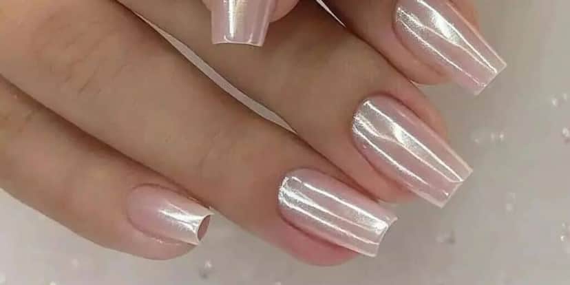 Top Coat para deixar as unhas brilhantes (Reprodução: Internet) Top Coat para deixar as unhas brilhantes (Reprodução: Internet)