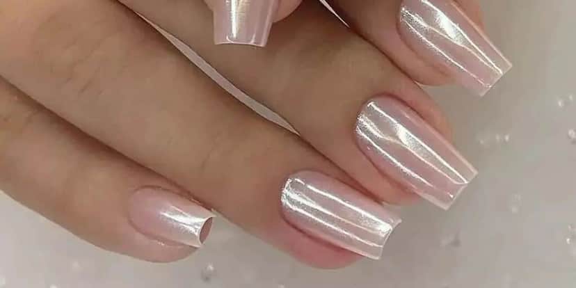 Top Coat para deixar as unhas brilhantes (Reprodução: Internet) Top Coat para deixar as unhas brilhantes (Reprodução: Internet)