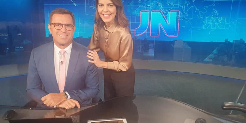 Bocardi e Mariana Gross comendaram o Jornal Nacional hoje - Foto: Twitter Bocardi e Mariana Gross comendaram o Jornal Nacional hoje - Foto: Twitter