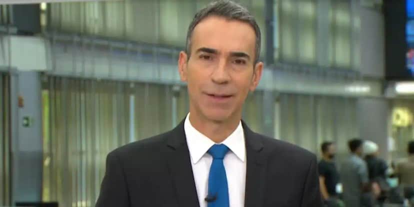 César Tralli fez alerta sobre o INSS na Globo (Foto: Reprodução/ Internet) César Tralli fez alerta sobre o INSS na Globo (Foto: Reprodução/ Internet)
