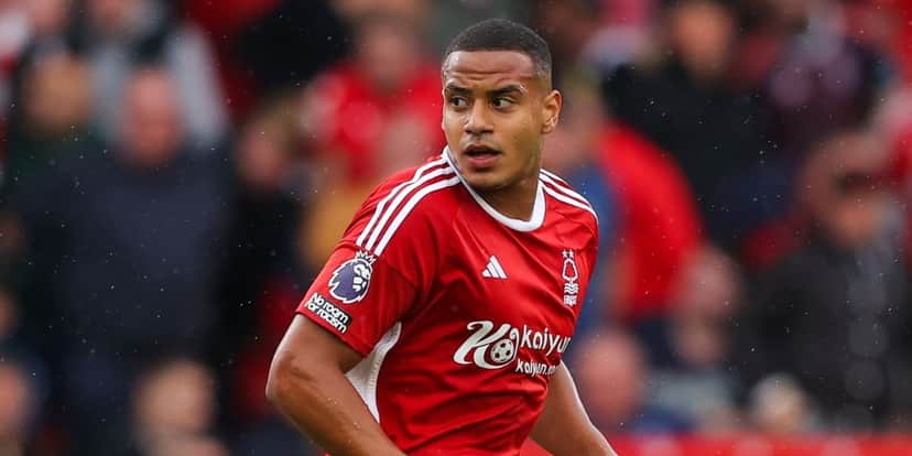 Zagueiro Murillo, ex-Corinthians, é um dos destaques do NottinghamImagem: James Gill - Danehouse/Getty Images Zagueiro Murillo, ex-Corinthians, é um dos destaques do NottinghamImagem: James Gill - Danehouse/Getty Images
