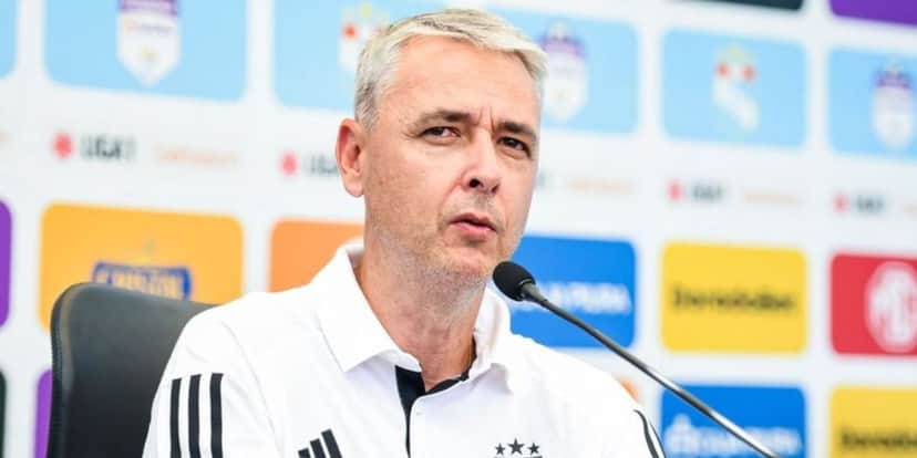 Tiago Nunes no Sporting Cristal - Divulgação/Sporting Cristal Tiago Nunes no Sporting Cristal - Divulgação/Sporting Cristal