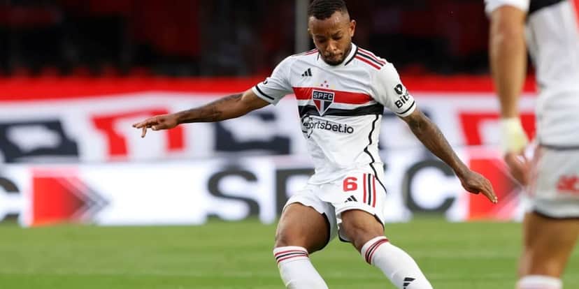 Welington tem mais de 100 jogos pelo São Paulo — Foto: Rubens Chiri / saopaulofc.net Welington tem mais de 100 jogos pelo São Paulo — Foto: Rubens Chiri / saopaulofc.net