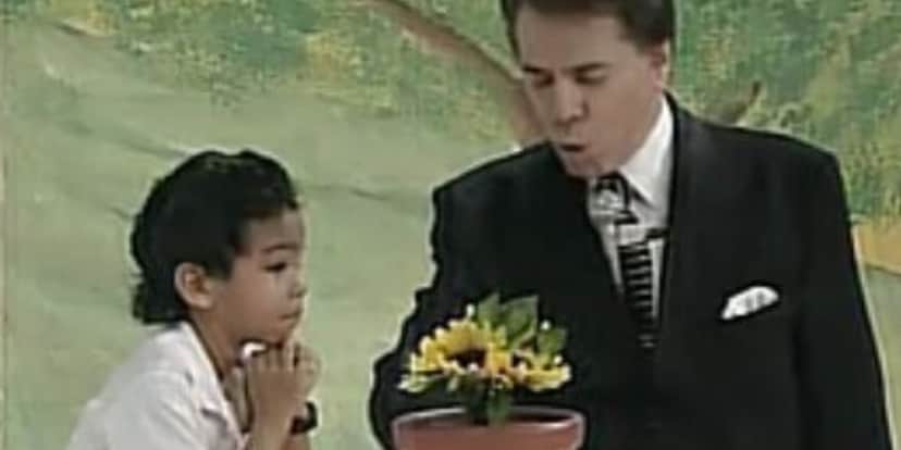 Fã do Raça Negra, que participou do Programa de Silvio Santos, vive assim atualmente (Foto: Reprodução / SBT) Fã do Raça Negra, que participou do Programa de Silvio Santos, vive assim atualmente (Foto: Reprodução / SBT)