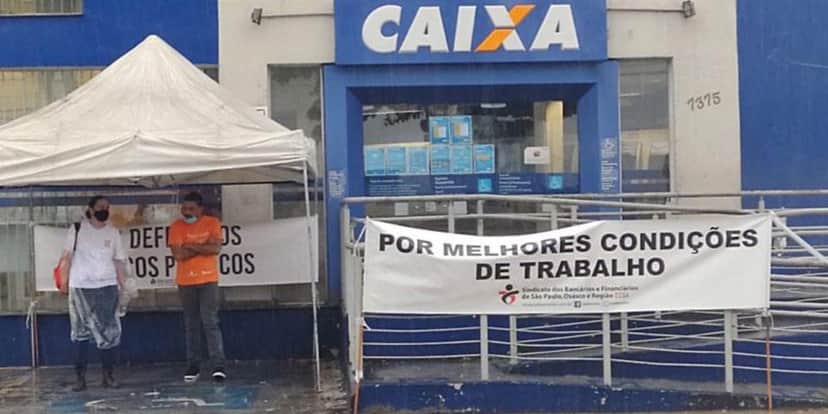 Algumas unidades da Caixa foram fechadas por falta de condições de trabalho (Reprodução/Foto: Sindicato) Algumas unidades da Caixa foram fechadas por falta de condições de trabalho (Reprodução/Foto: Sindicato)