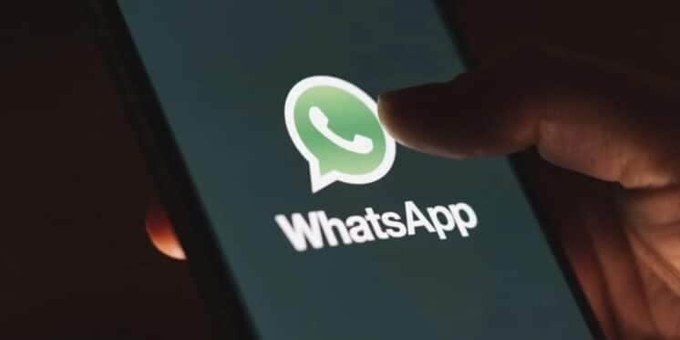 WhatsApp WhatsApp