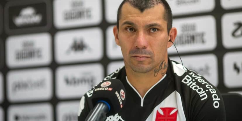 Gary Medel vai renovar contrato com o Vasco - (Foto: Reprodução / Internet) Gary Medel vai renovar contrato com o Vasco - (Foto: Reprodução / Internet)