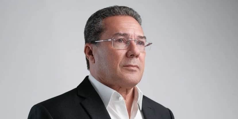 Vanderlei Luxemburgo é dono de emissora - (Foto: Reprodução / Internet) Vanderlei Luxemburgo é dono de emissora - (Foto: Reprodução / Internet)