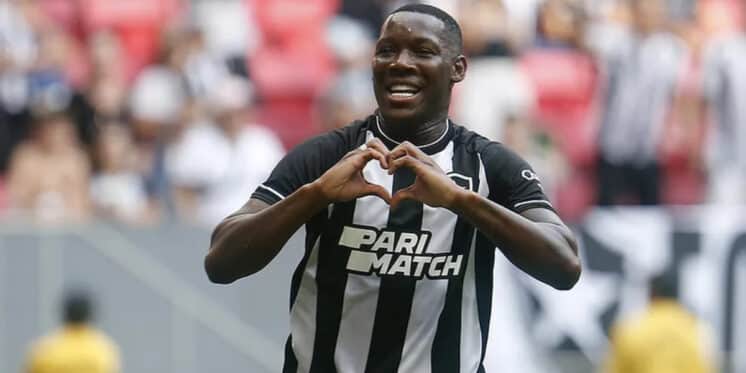 Patrick de Paula, jogador de futebol do Botafogo (Foto: Divulgação) Patrick de Paula, jogador de futebol do Botafogo (Foto: Divulgação)