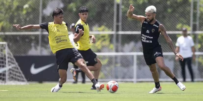 Rafa Venâncio em treino com o elenco profissional do Corinthians — Foto: Rodrigo Coca/Agência CorinthiansRafa Venâncio em treino com o elenco profissional do Corinthians — Foto: Rodrigo Coca/Agência Corinthians Rafa Venâncio em treino com o elenco profissional do Corinthians — Foto: Rodrigo Coca/Agência CorinthiansRafa Venâncio em treino com o elenco profissional do Corinthians — Foto: Rodrigo Coca/Agência Corinthians