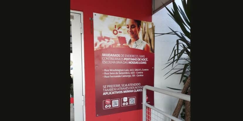 Comunicado sobre o fim das atividades da loja Claro em Americana (Foto Reprodução/Montagem/Lennita/Tv Foco/Jardim Cidade) Comunicado sobre o fim das atividades da loja Claro em Americana (Foto Reprodução/Montagem/Lennita/Tv Foco/Jardim Cidade)
