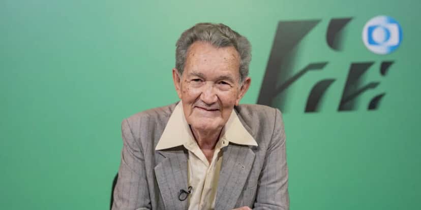 Léo Batista na Globo (Foto: Reprodução - Globo) Léo Batista na Globo (Foto: Reprodução - Globo)