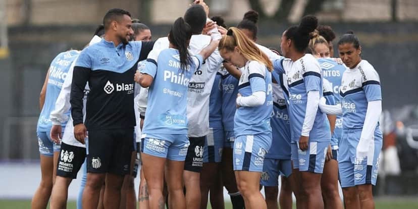 Santos feminino - Foto Internet Santos feminino - Foto Internet