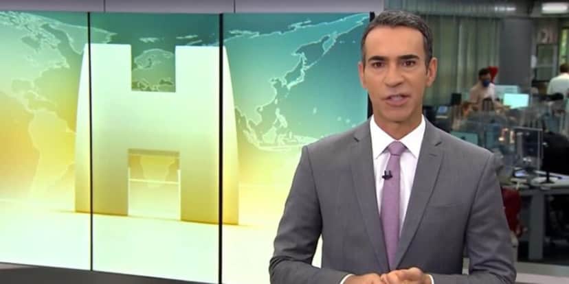 César Tralli comanda todas as tardes o Jornal Hoje (Reprodução: Globo) César Tralli comanda todas as tardes o Jornal Hoje (Reprodução: Globo)