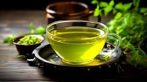 Você pode substituir a água pelo chá verde para dar um poder a mais na receita (Foto Reprodução/Sua Saúde) Você pode substituir a água pelo chá verde para dar um poder a mais na receita (Foto Reprodução/Sua Saúde)