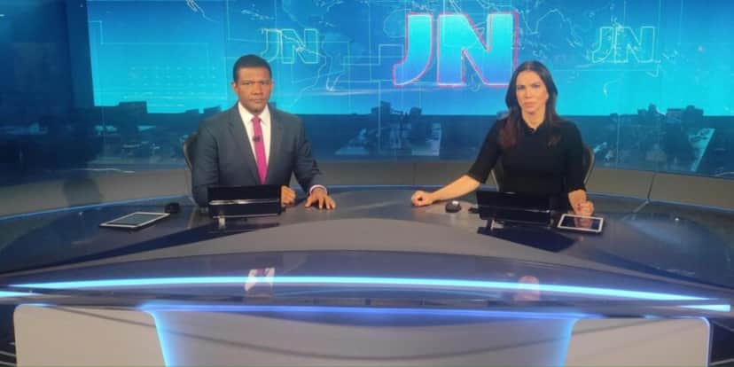 Márcio Bonfim e Ana Paula Araújo no Jornal Nacional - Foto: Twitter Márcio Bonfim e Ana Paula Araújo no Jornal Nacional - Foto: Twitter