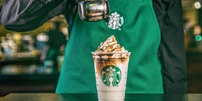 Starbucks chegou a ter quase 2 bilhões em dívidas (Reprodução: Internet) Starbucks chegou a ter quase 2 bilhões em dívidas (Reprodução: Internet)