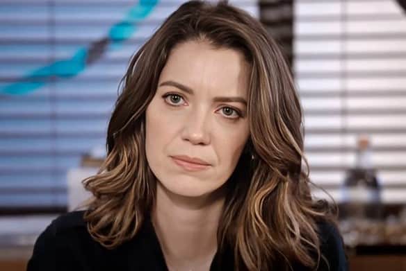 Vênus (Nathalia Dill) em Família é Tudo (Foto: Reprodução / Globo) Vênus (Nathalia Dill) em Família é Tudo (Foto: Reprodução / Globo)