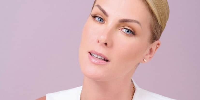 http://tvfoco.uai.com.br/wp-content/uploads/2015/05/Daniela-Mercury.jpg http://tvfoco.uai.com.br/wp-content/uploads/2015/05/Daniela-Mercury.jpg