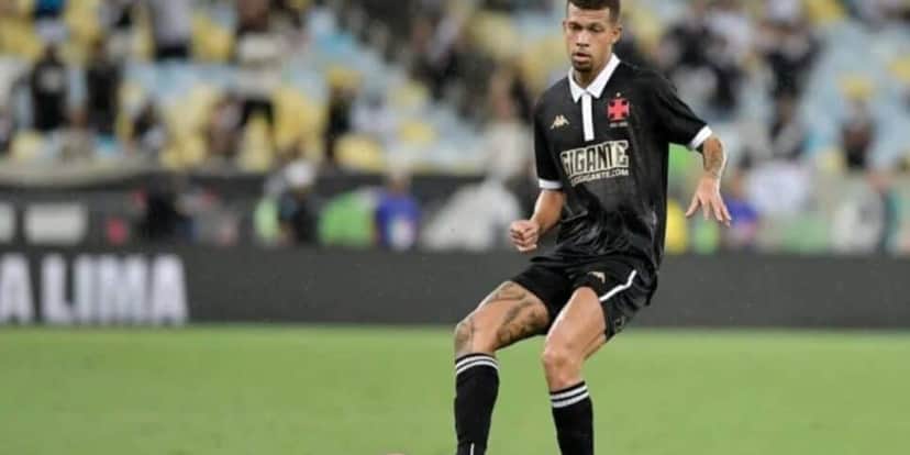João Victor é um dos reforços de peso do Gigante da Colina (Foto: Internet) João Victor é um dos reforços de peso do Gigante da Colina (Foto: Internet)